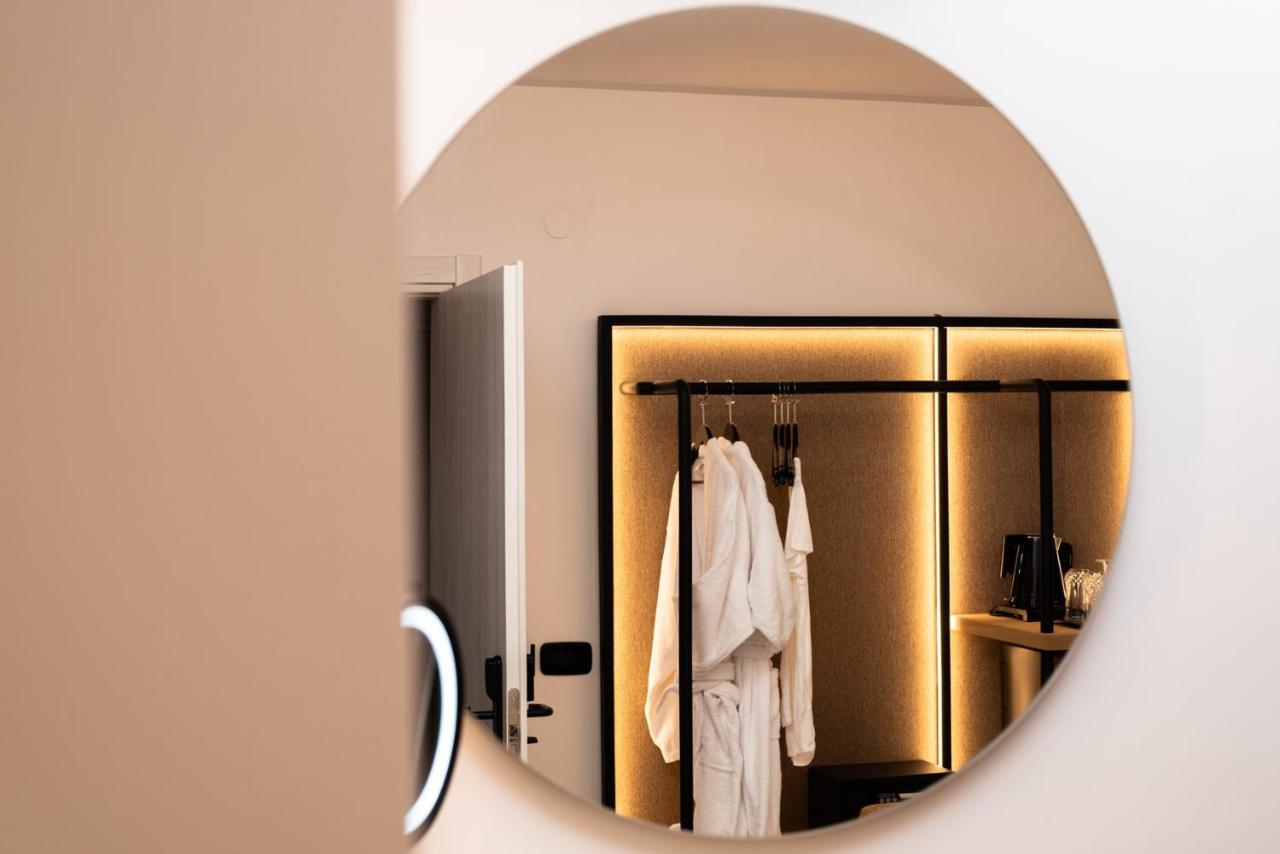 Neapolis 21 Suites, Premium Key Collection スキアトスタウン エクステリア 写真